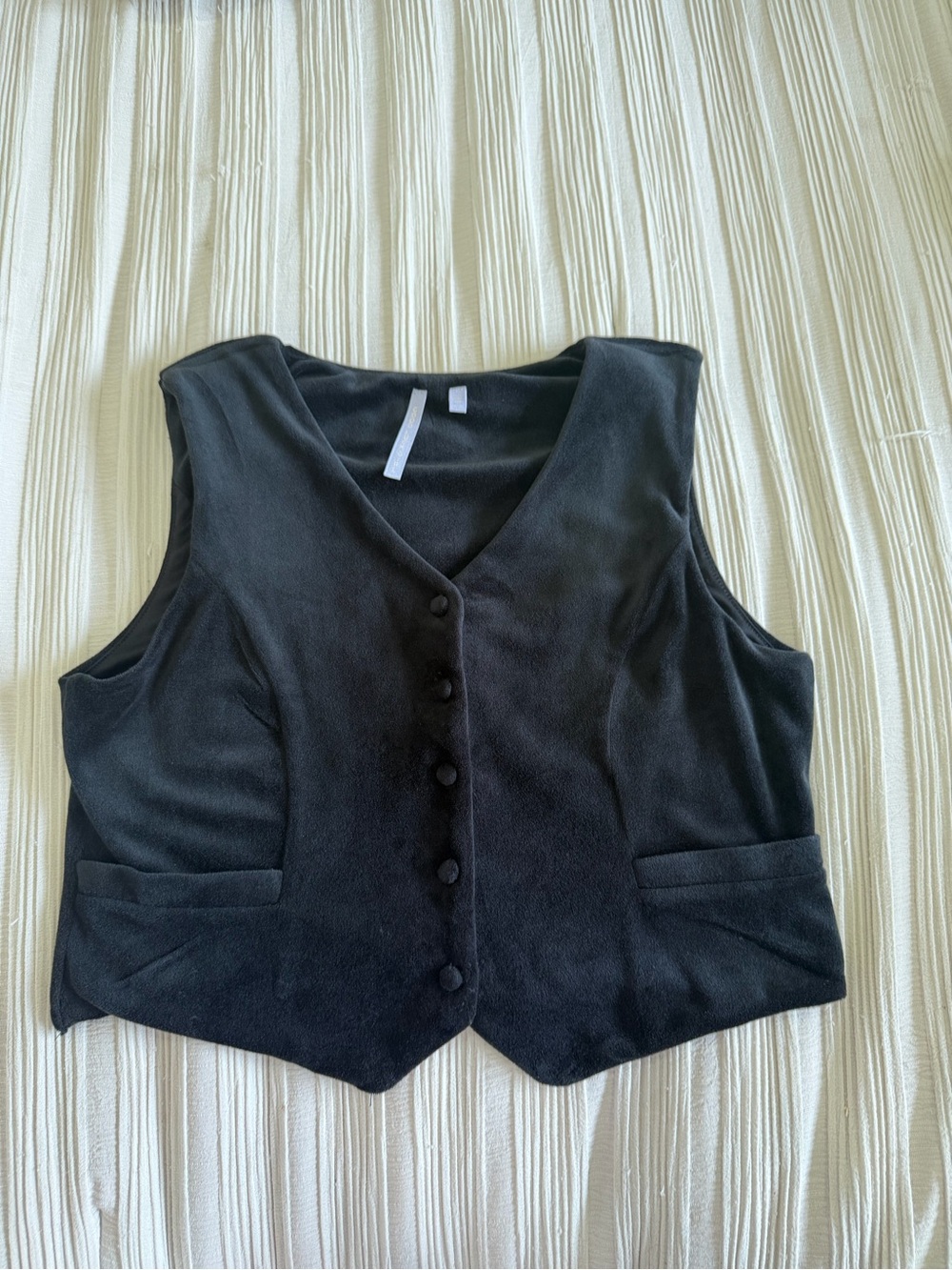 Women's Black Button-Front Vest — Sleek Sleeveless Layering Piece